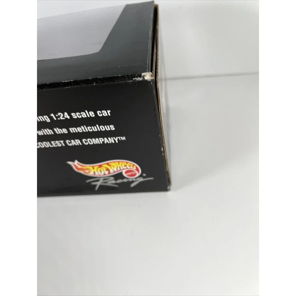1997 Ford Taurus #12 Mobil Hot Wheels Mattel Nascar Diecast 1/24 Jeremy Mayfield